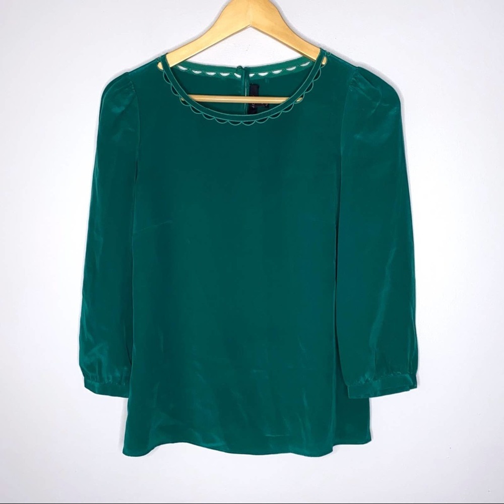 J Crew 100% Silk Blouse Women Size 00 Cutout Neckline Emerald Green *